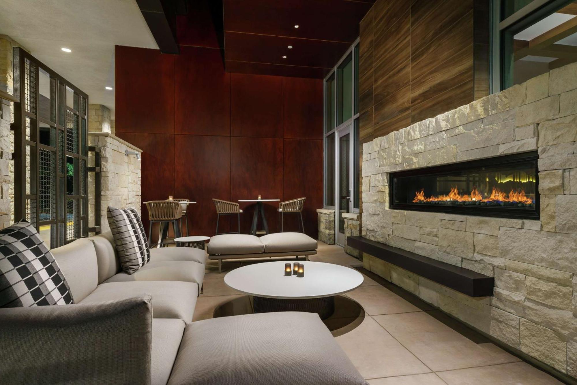 Hilton Garden Inn Sunnyvale Exterior photo